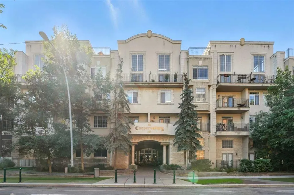 527 15 Avenue SW, #202