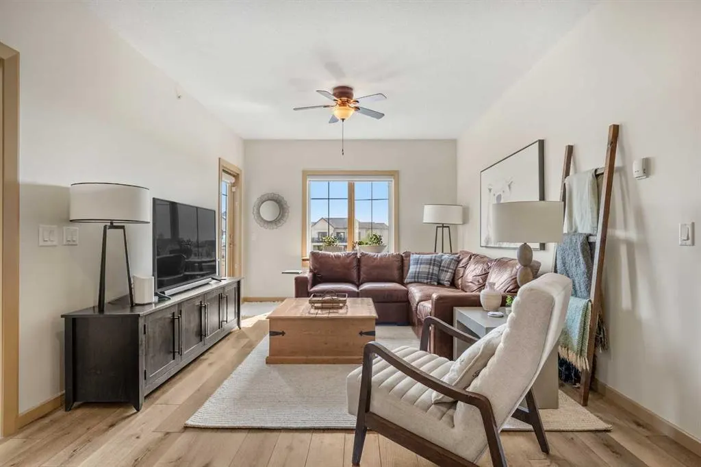 310 Mckenzie Towne Gate SE, #1403