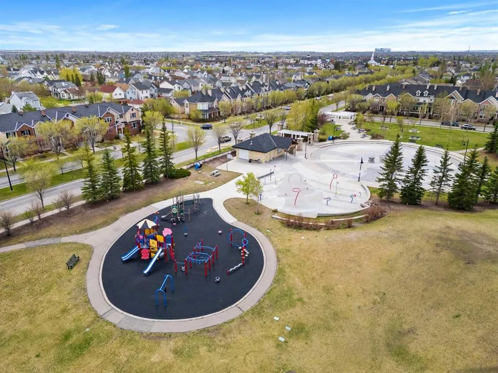 310 Mckenzie Towne Gate SE, #1403
