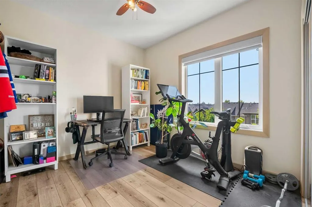 310 Mckenzie Towne Gate SE, #1403