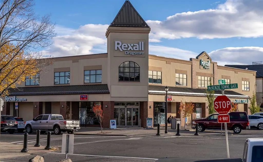 310 Mckenzie Towne Gate SE, #1403