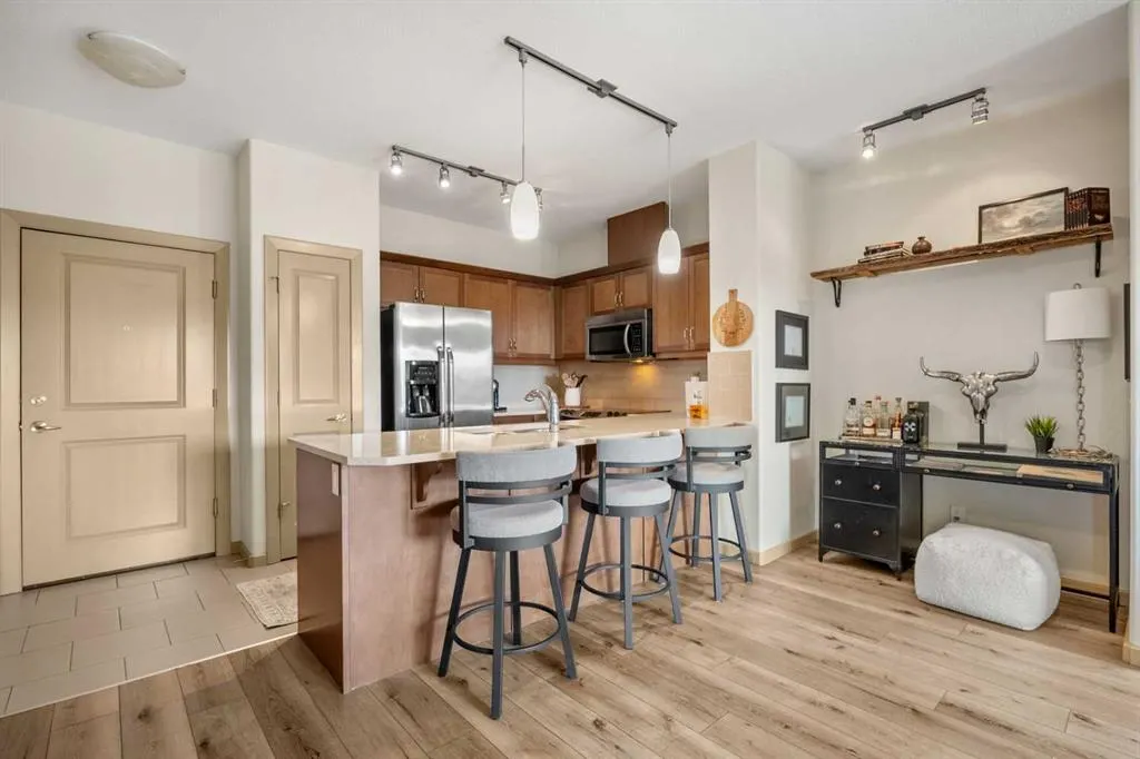 310 Mckenzie Towne Gate SE, #1403