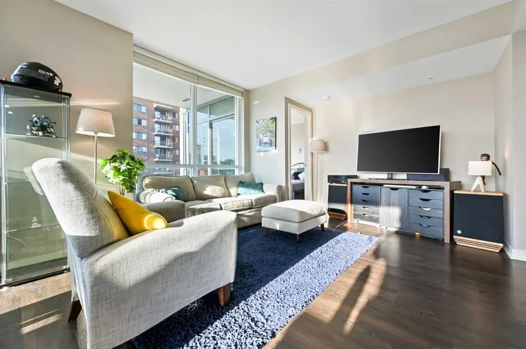 626 14 Avenue SW, #1111