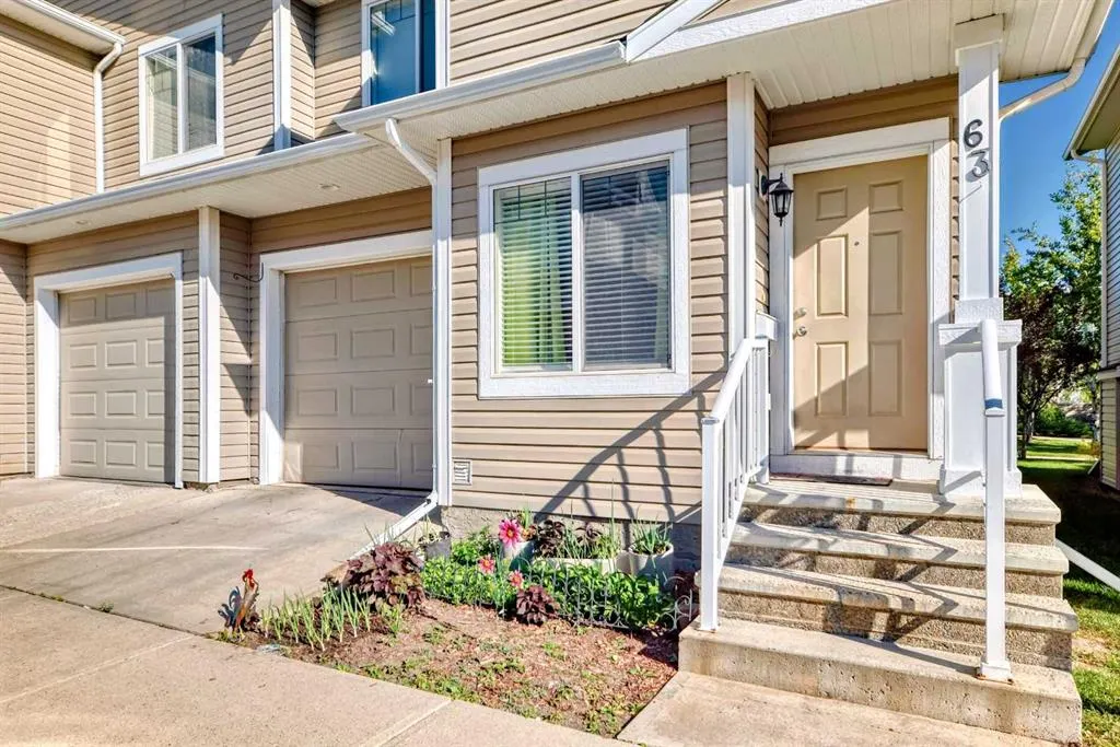 63 Bridleridge Manor SW