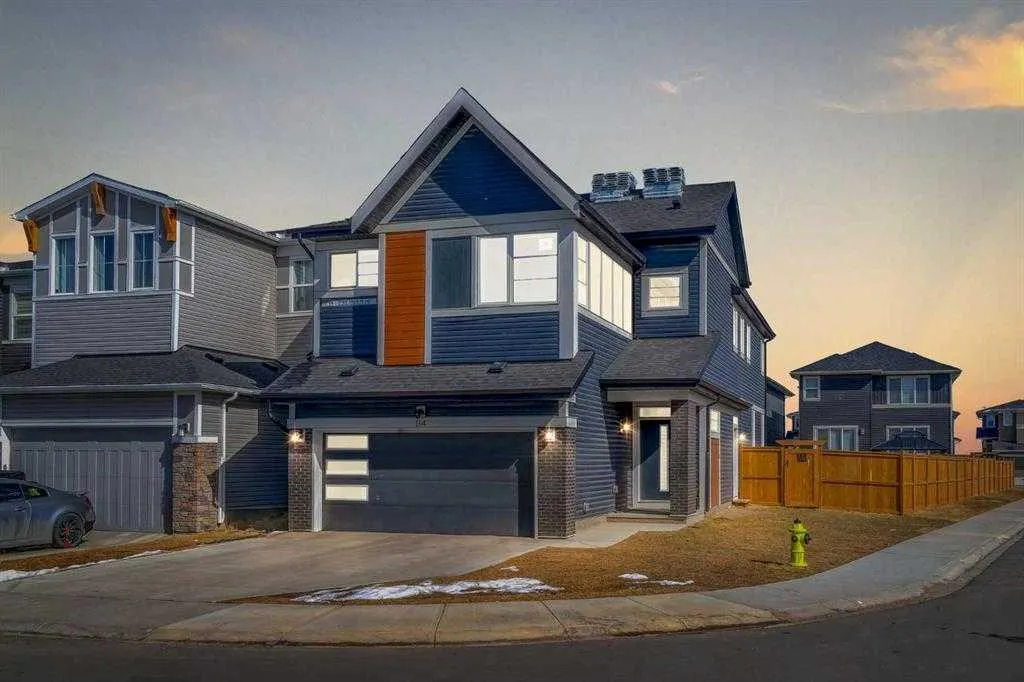 114 corner meadows Grove NE