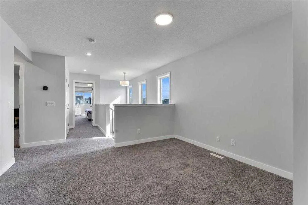 114 corner meadows Grove NE