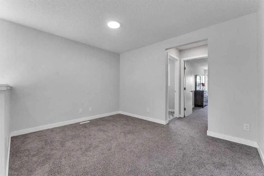 114 corner meadows Grove NE