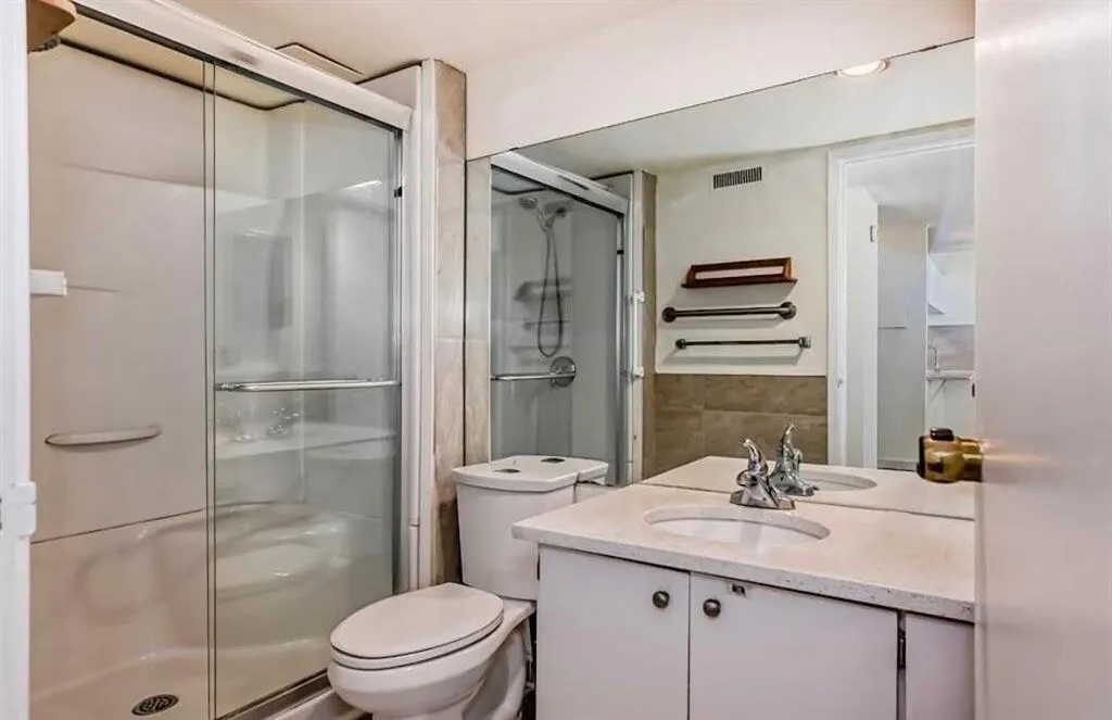 221 6 Avenue SE, #1101