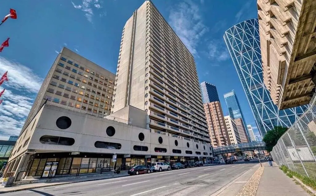 221 6 Avenue SE, #1101