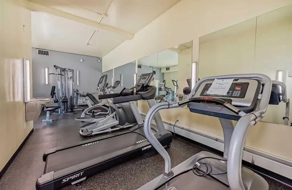 221 6 Avenue SE, #1101