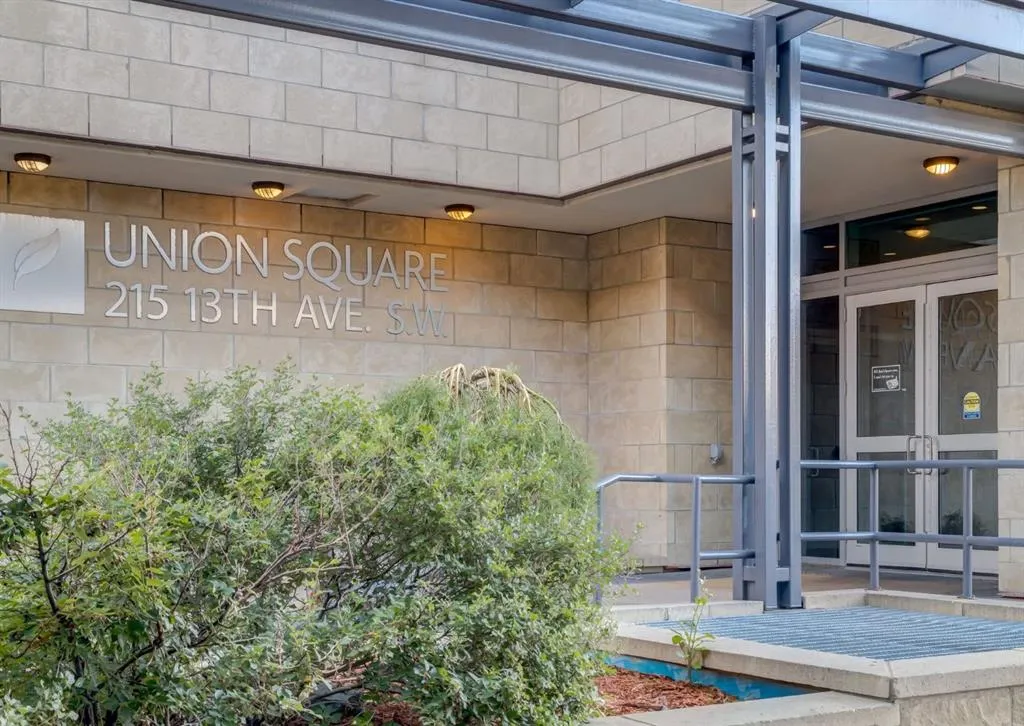 215 13 Avenue SW, #204