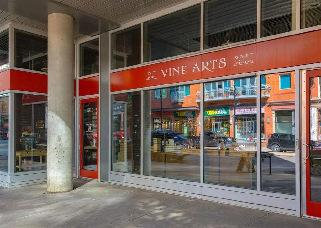 215 13 Avenue SW, #204