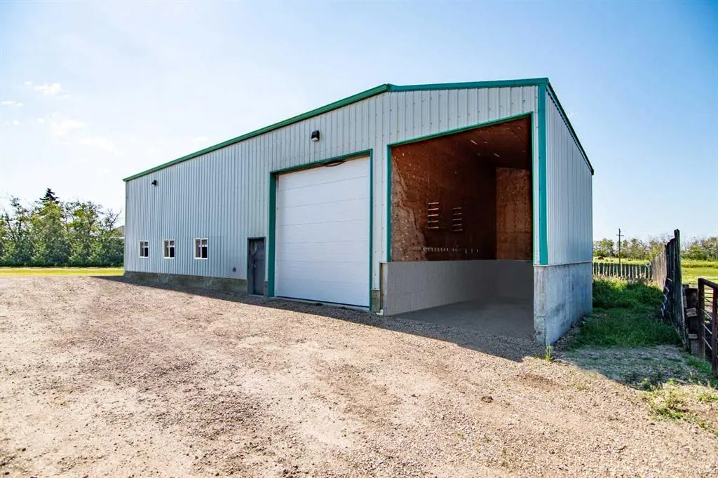 20076 Township Road 370