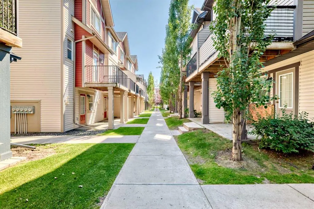 236 New Brighton Row SE