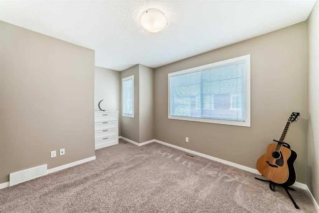 236 New Brighton Row SE