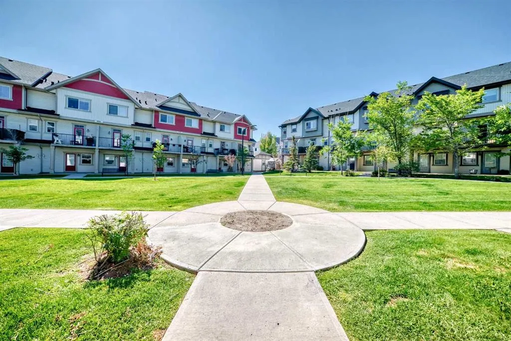 236 New Brighton Row SE