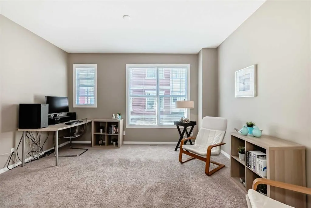 236 New Brighton Row SE