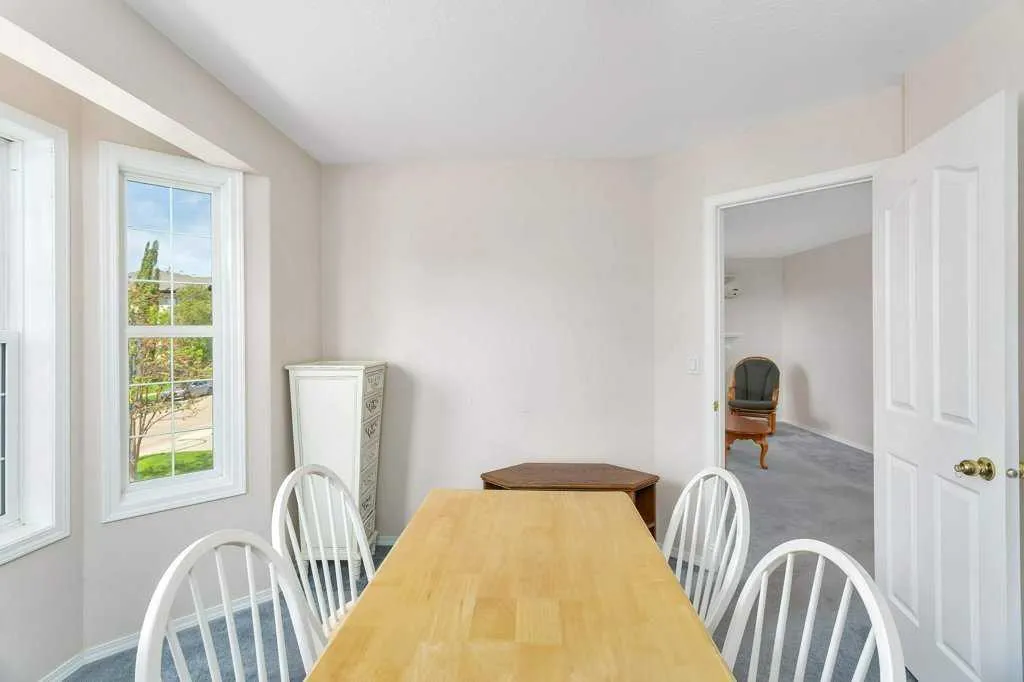 3501 49 Avenue, #205