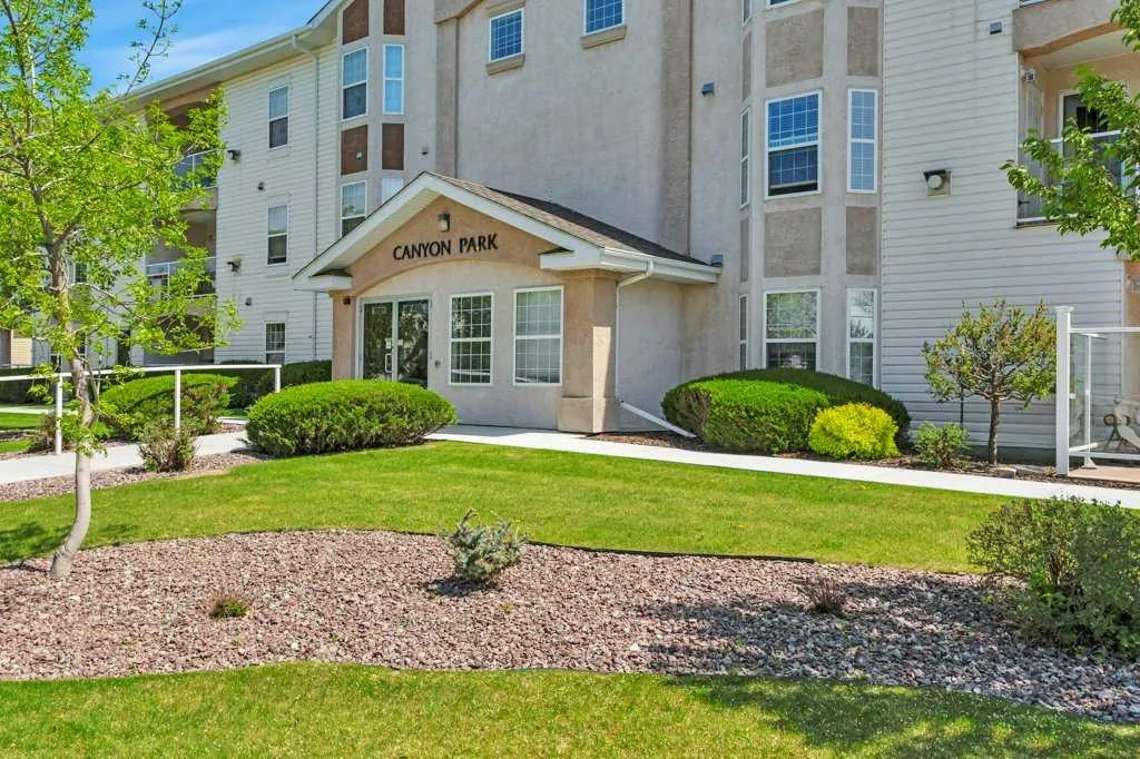 3501 49 Avenue, #205