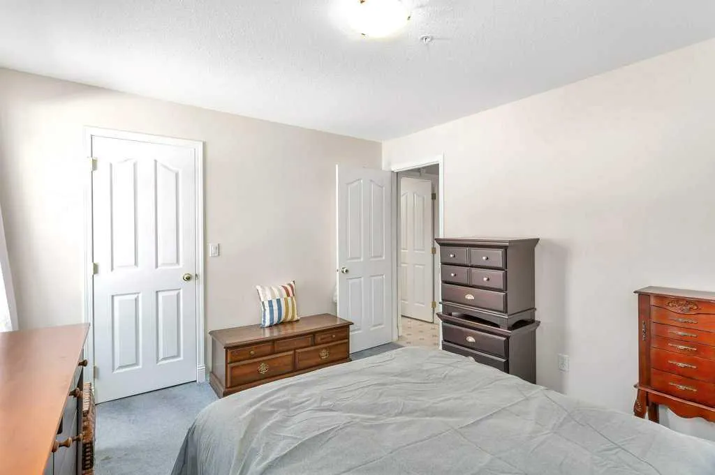 3501 49 Avenue, #205