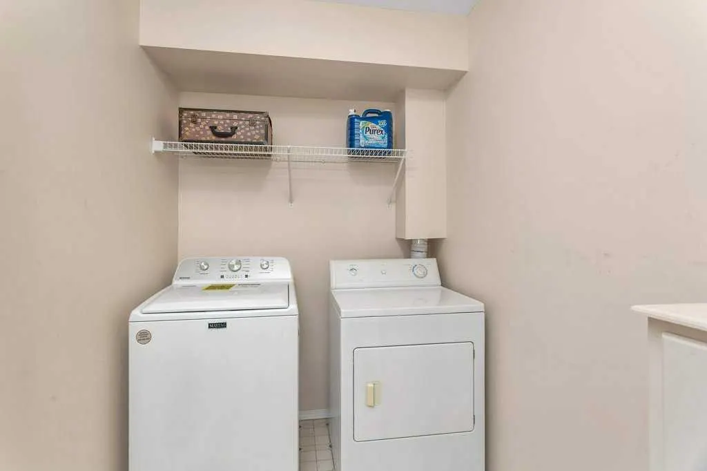 3501 49 Avenue, #205