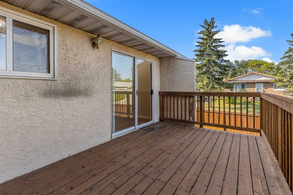 105 Fonda Court SE