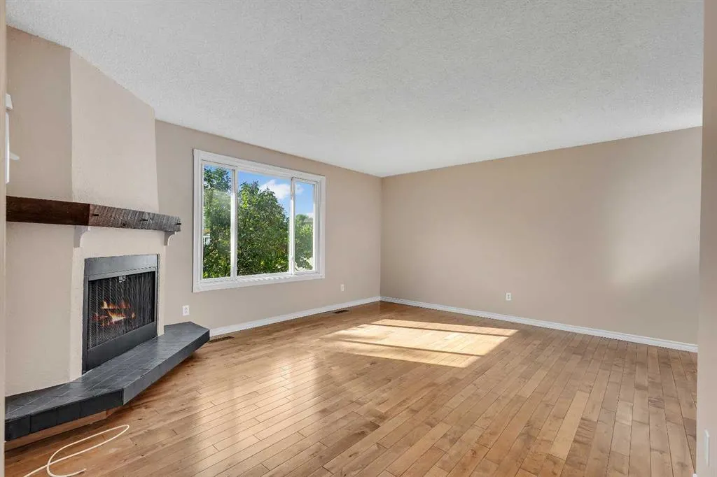 105 Fonda Court SE