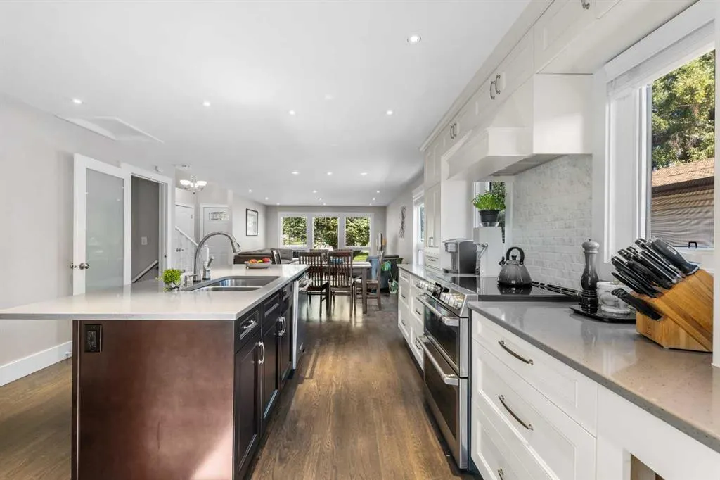 32 Woodbrook Close SW