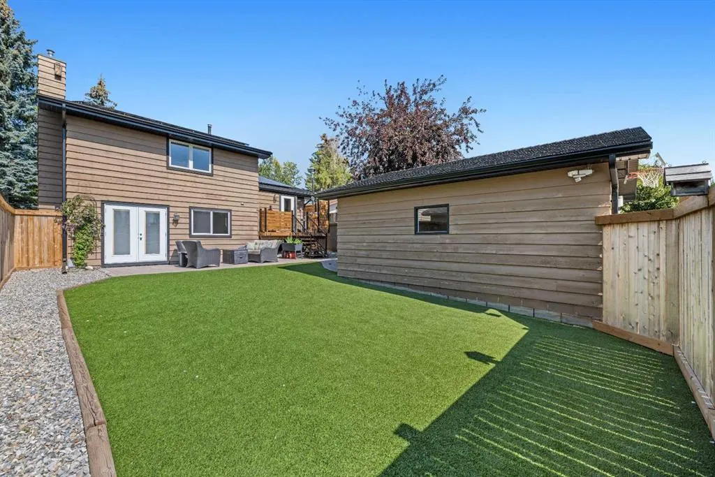32 Woodbrook Close SW