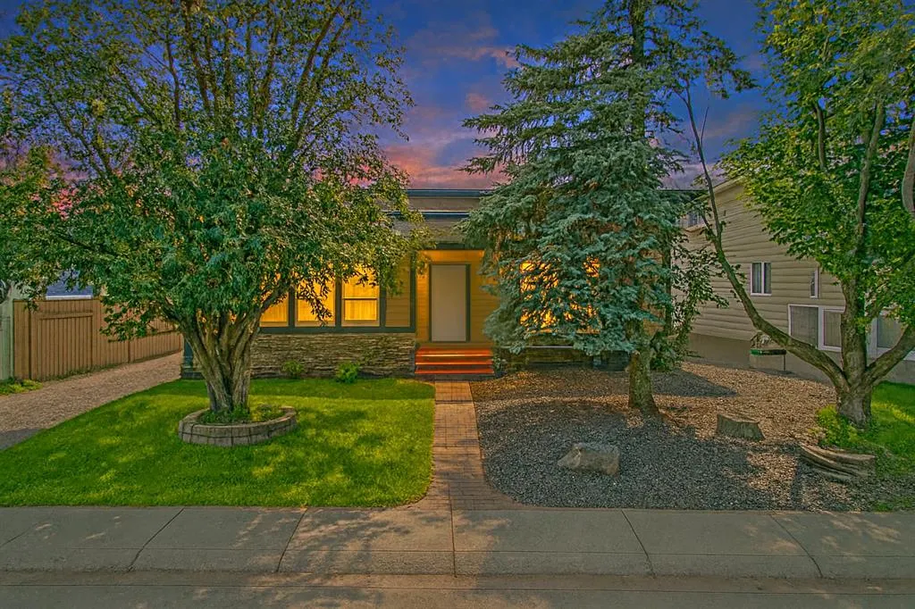 32 Woodbrook Close SW