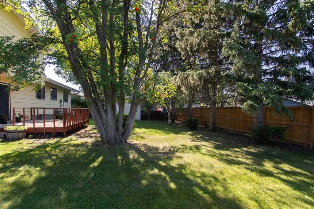 8 Garden Road