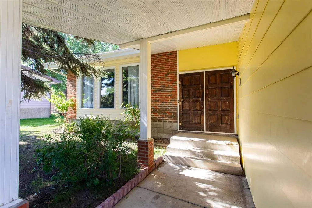 8 Garden Road