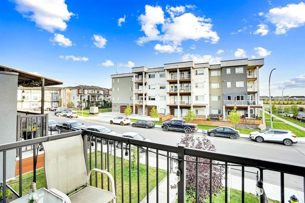 6 Skyview Close NE