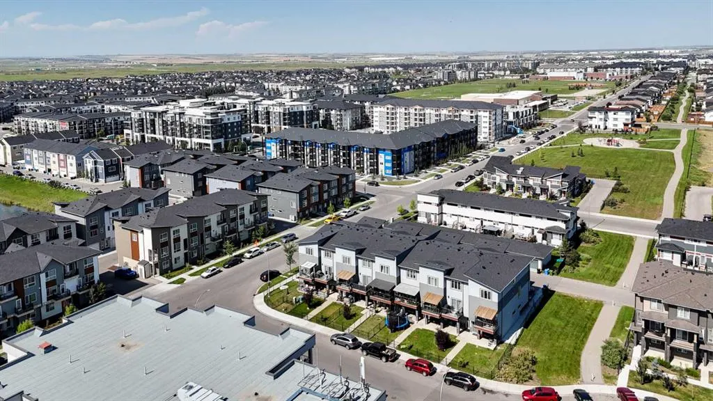 6 Skyview Close NE