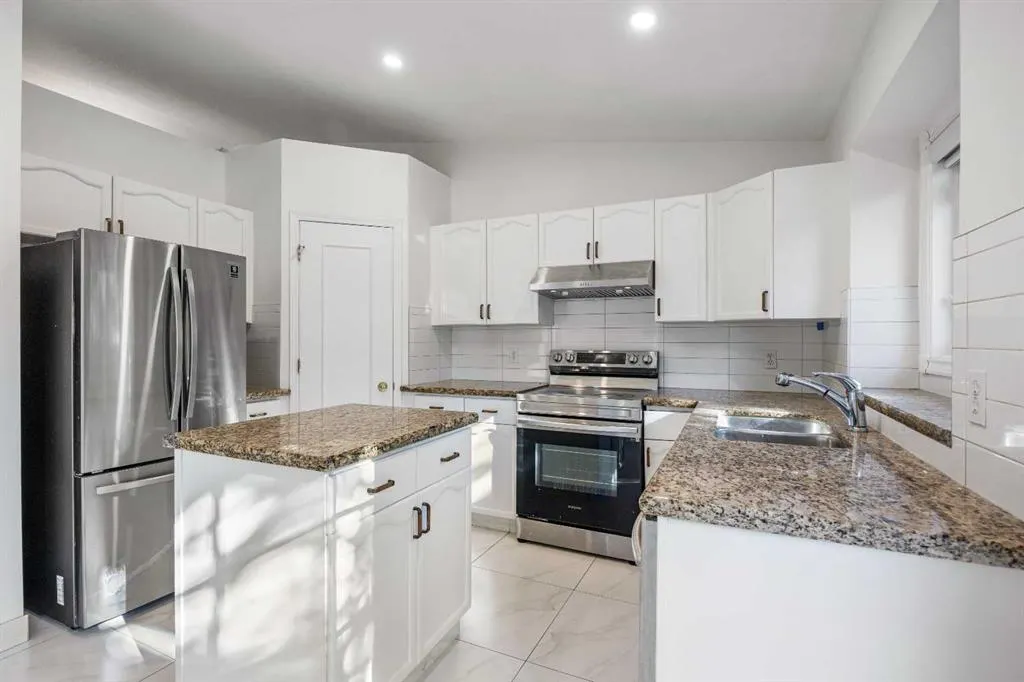 12 Citadel Hills Green NW