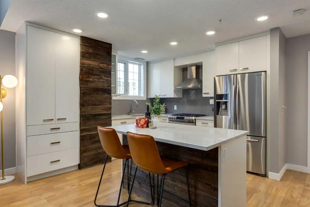 638 11 Avenue SW, #301