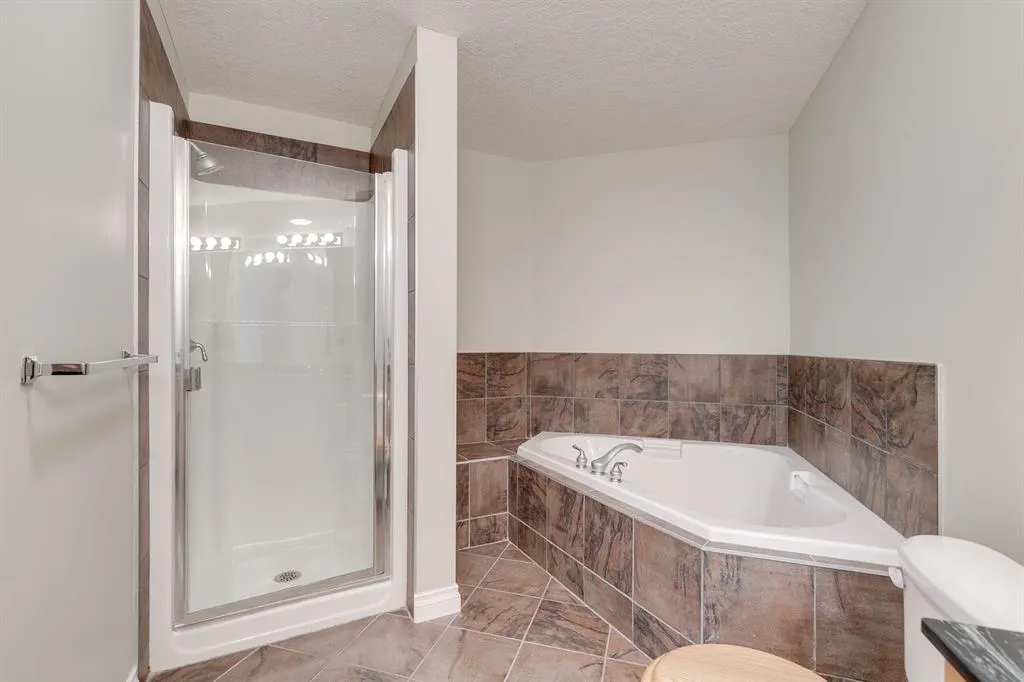 10 Hemlock Crescent SW, #304
