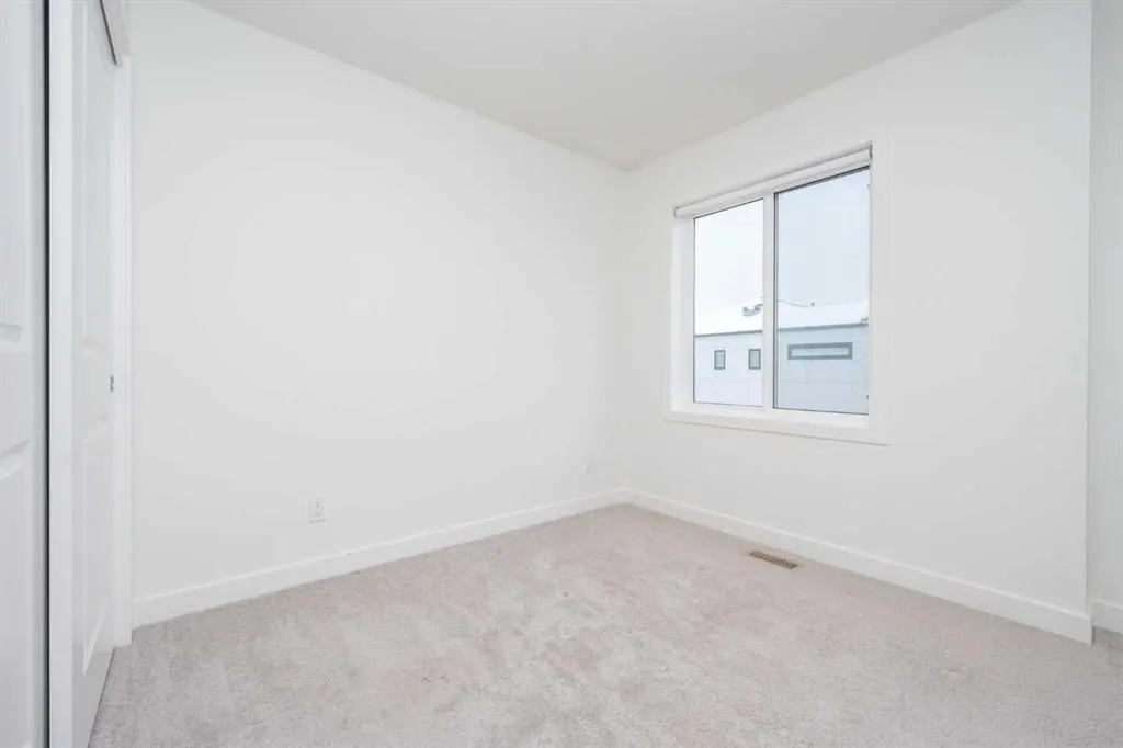 8535 19 Avenue SE, #412