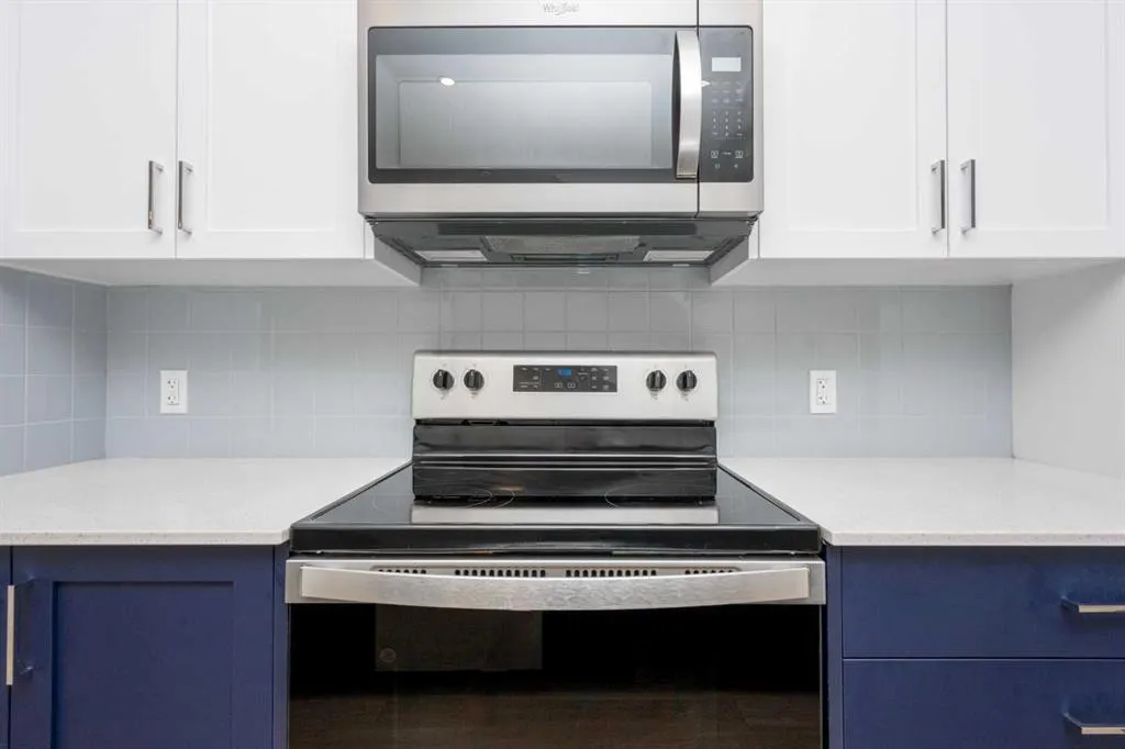 8535 19 Avenue SE, #412