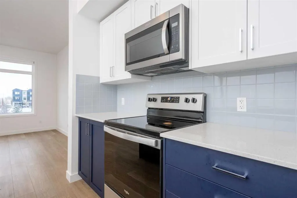 8535 19 Avenue SE, #412