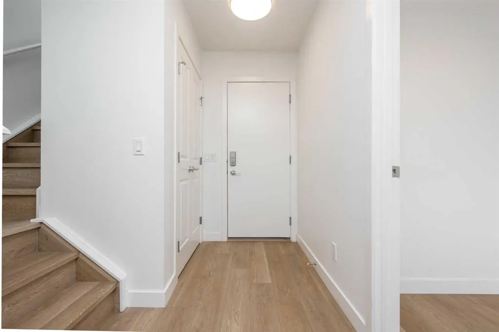 8535 19 Avenue SE, #412