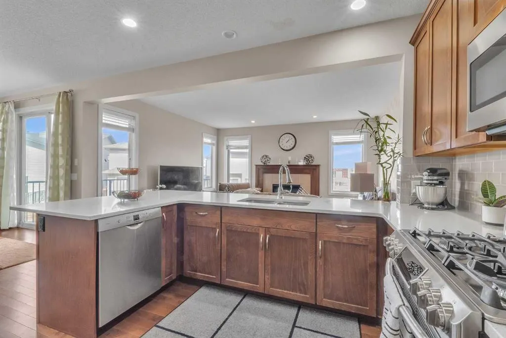 145 Walden Park SE