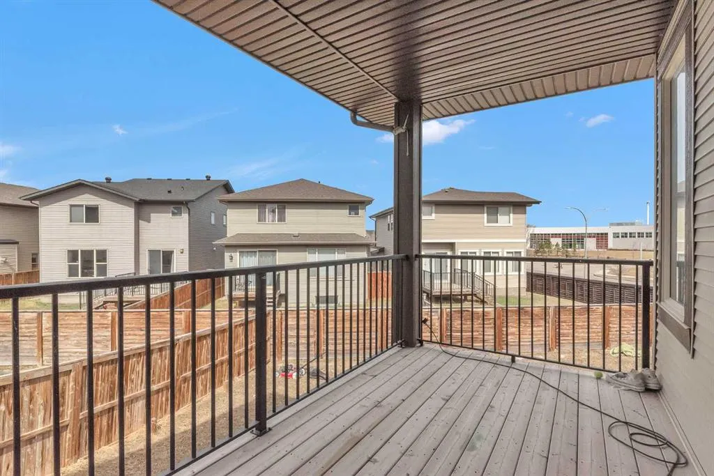 145 Walden Park SE