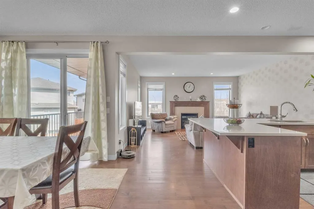 145 Walden Park SE