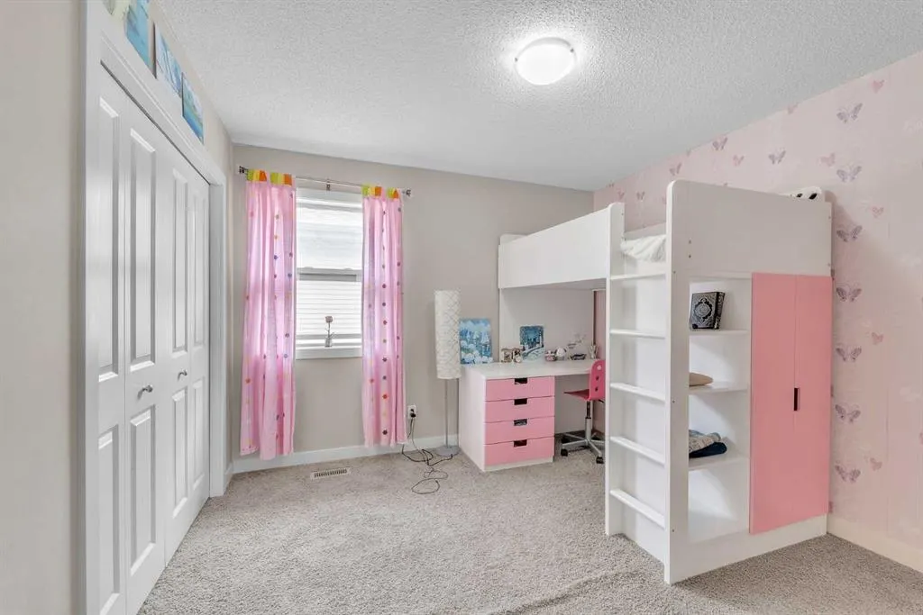 145 Walden Park SE
