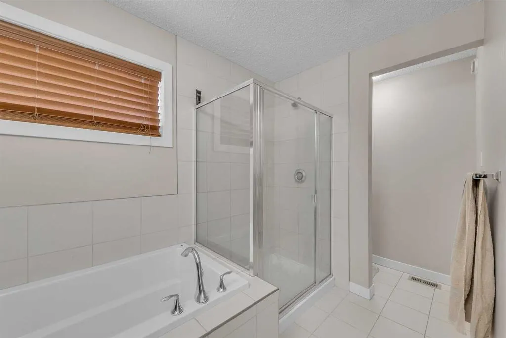 145 Walden Park SE