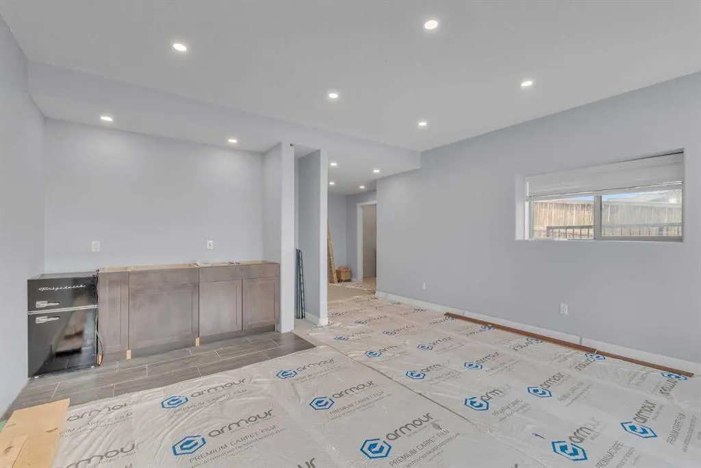 145 Walden Park SE