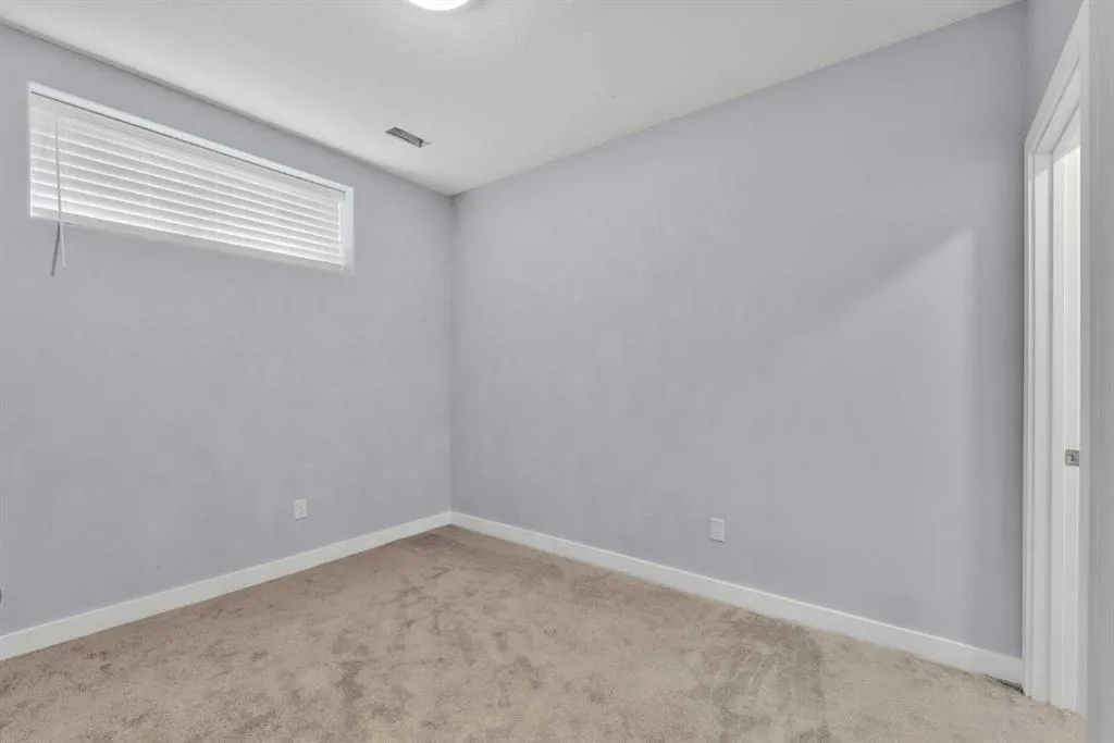 145 Walden Park SE
