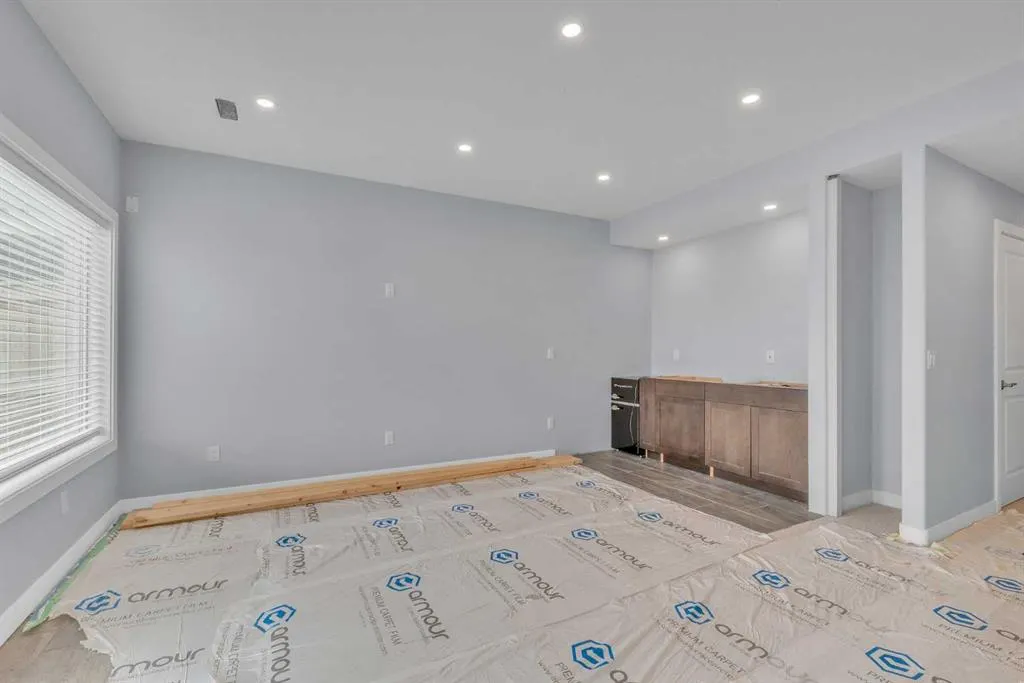 145 Walden Park SE