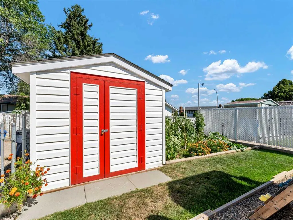 64 Cameron Road SE